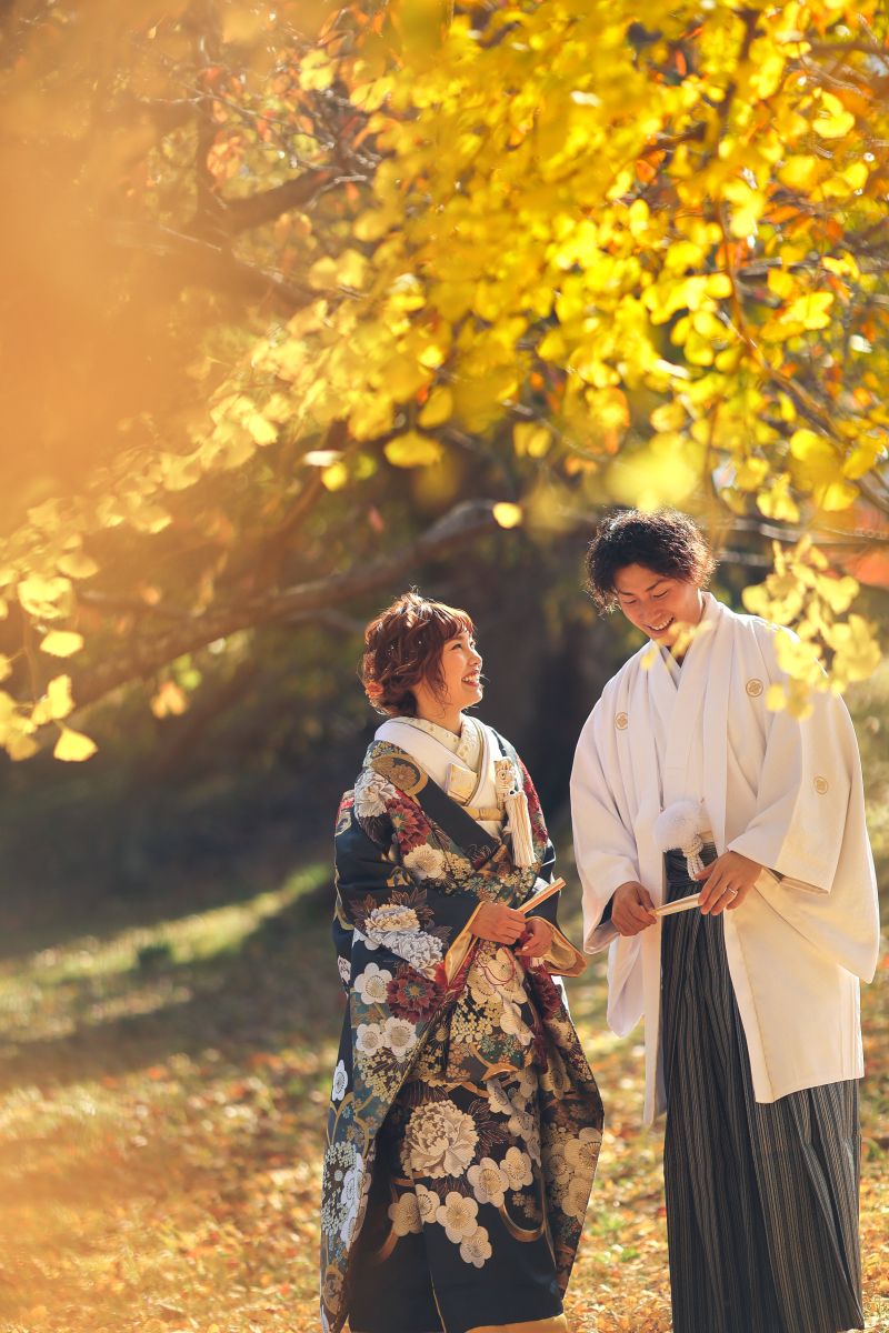 西日差す公園で
