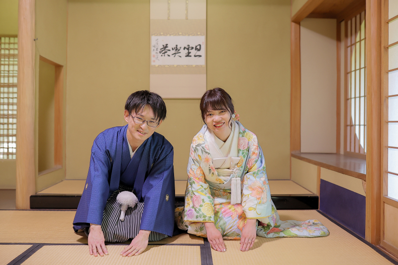 お辞儀ショット