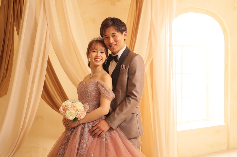 後ろからハグショット