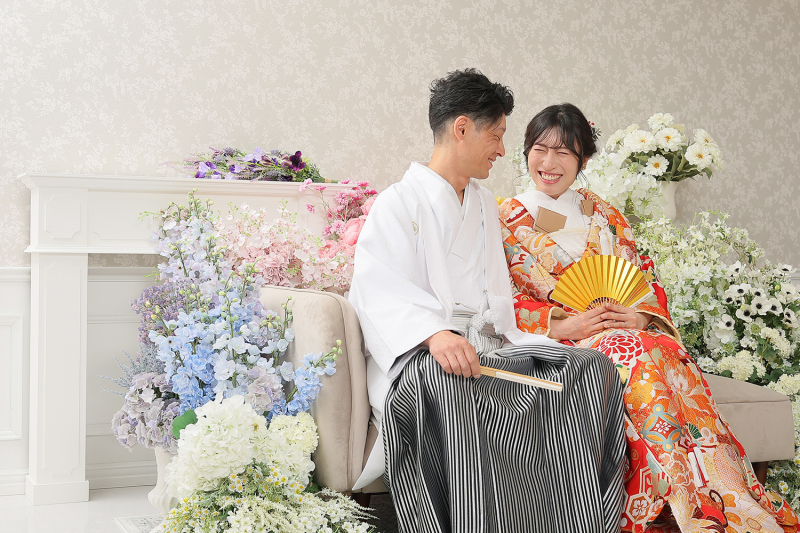 ソファーに座って②