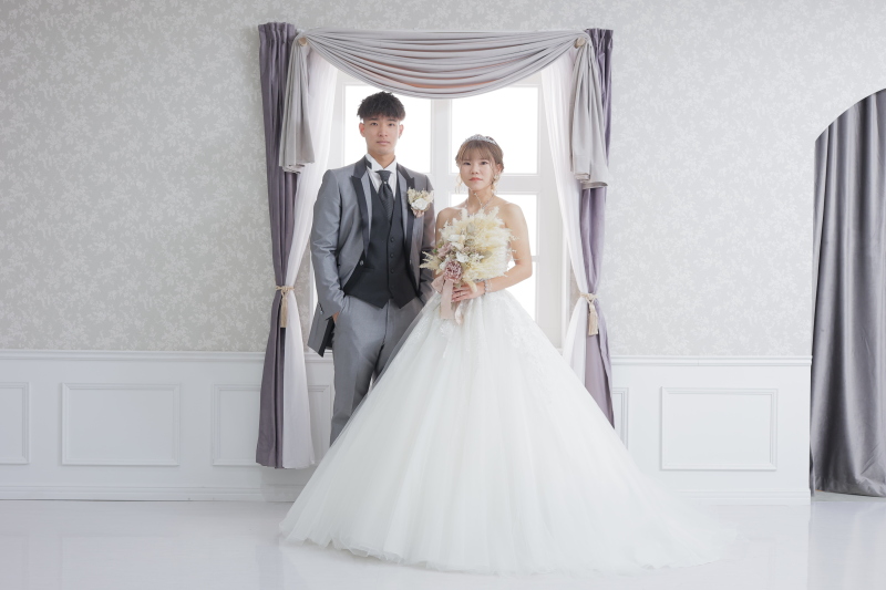 【MODERN】brides room