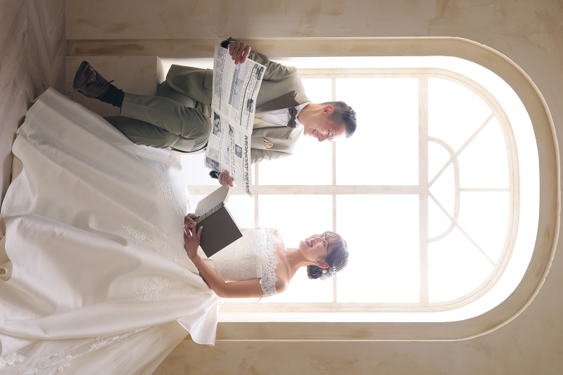 本や英字新聞を使って