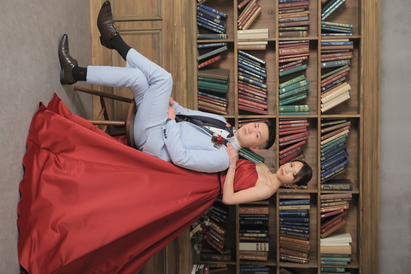 【MODERNスタジオ】