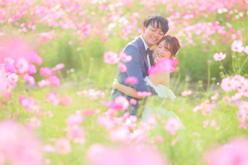 頬を合わせたショット