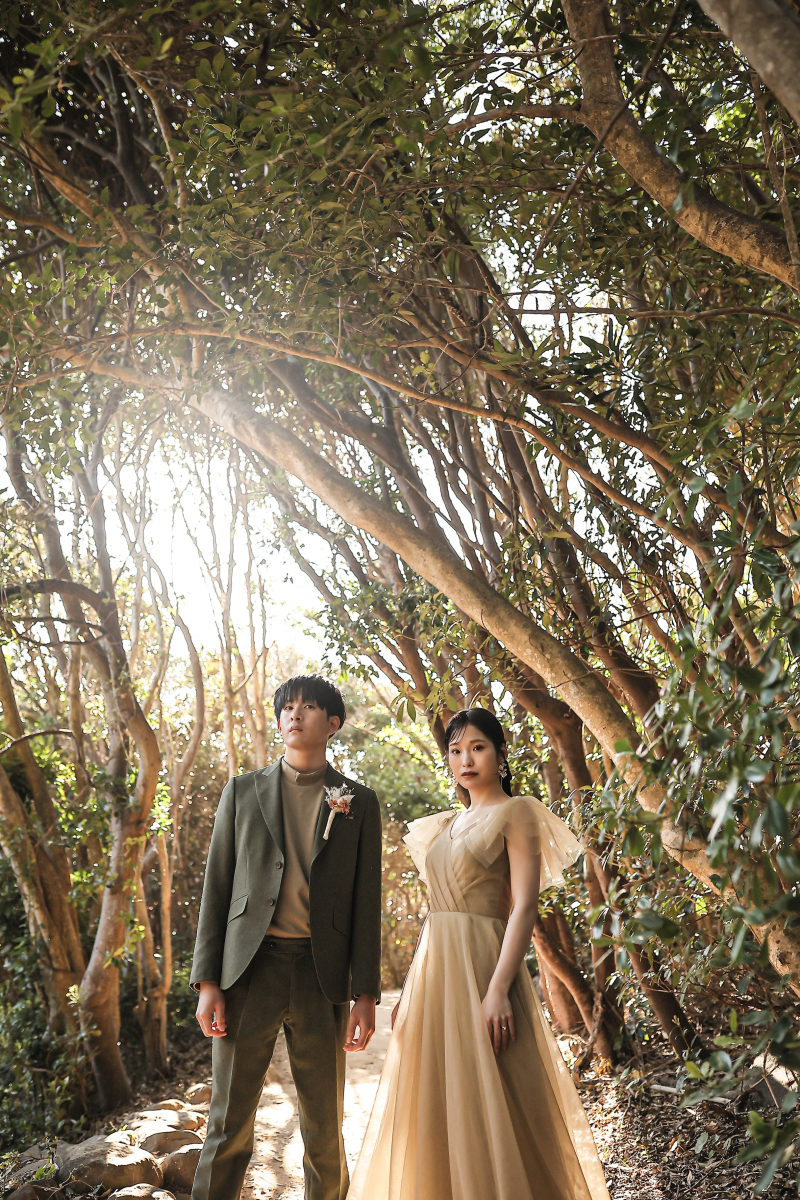 木々に囲まれた自然に囲まれたクール雰囲気の1枚。