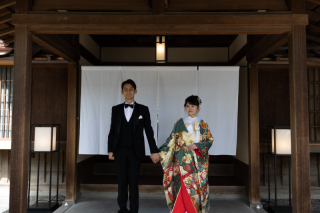 高宮庭園茶寮　歴史を感じる場所での前撮り