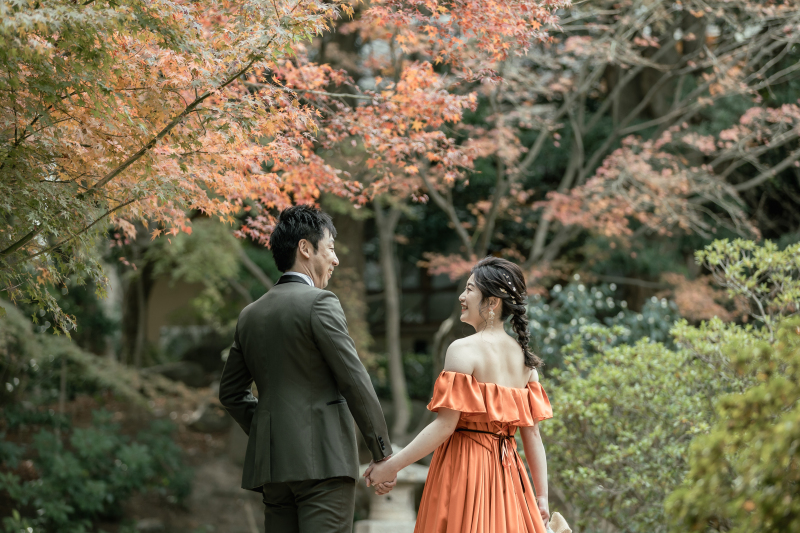 ドレスで可愛らしい印象に