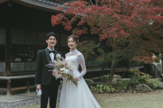 高宮庭園茶寮　照紅葉を愛でる