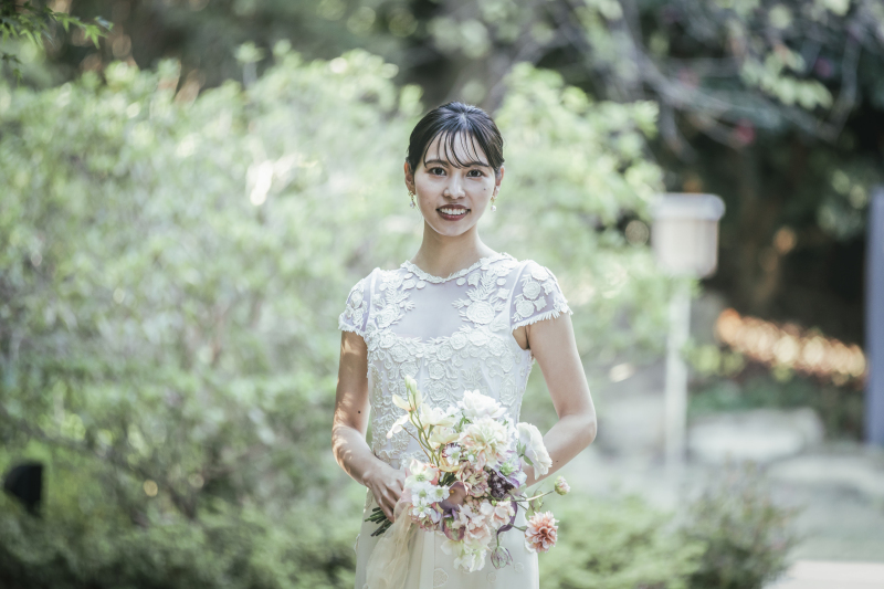 ONE PHOTO WEDDING 高宮庭園_ウエディングドレスが豊富