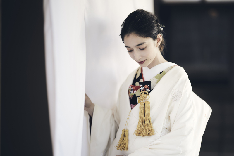 色掛下と組み合わせて、カラードレスのような感覚で