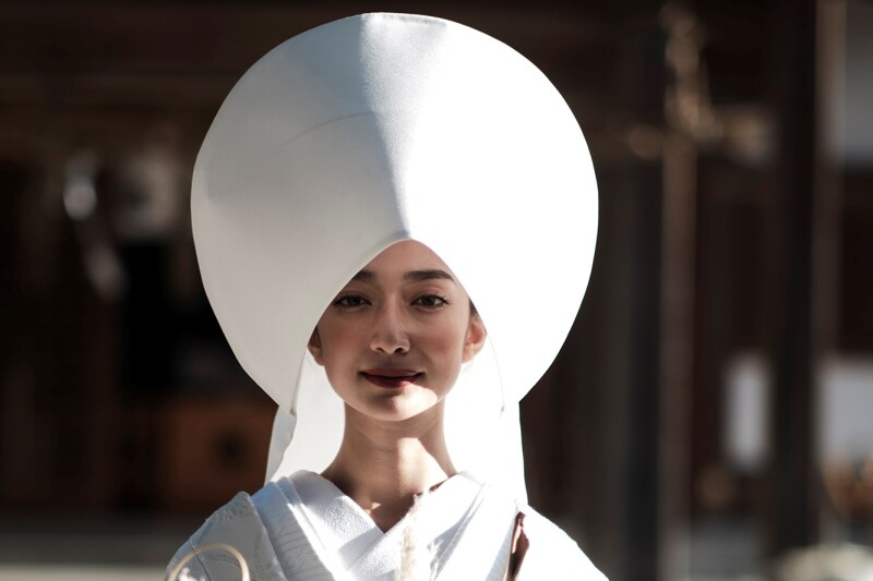 神社・仏閣での撮影は、綿帽子を被った本格的な和装