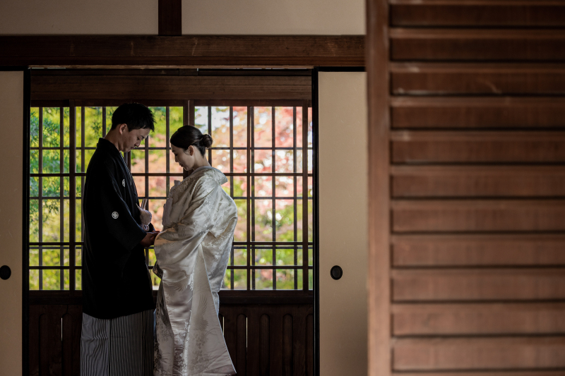 【和洋装】秋限定/11月下旬∼12月中旬 紅葉と秋晴れ愉しむ高宮庭園茶寮プラン