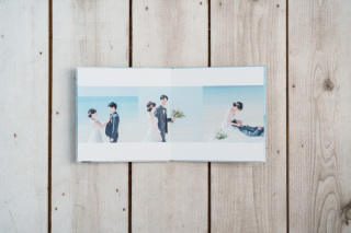 『COLORSーカラーズー』(30P30カット)