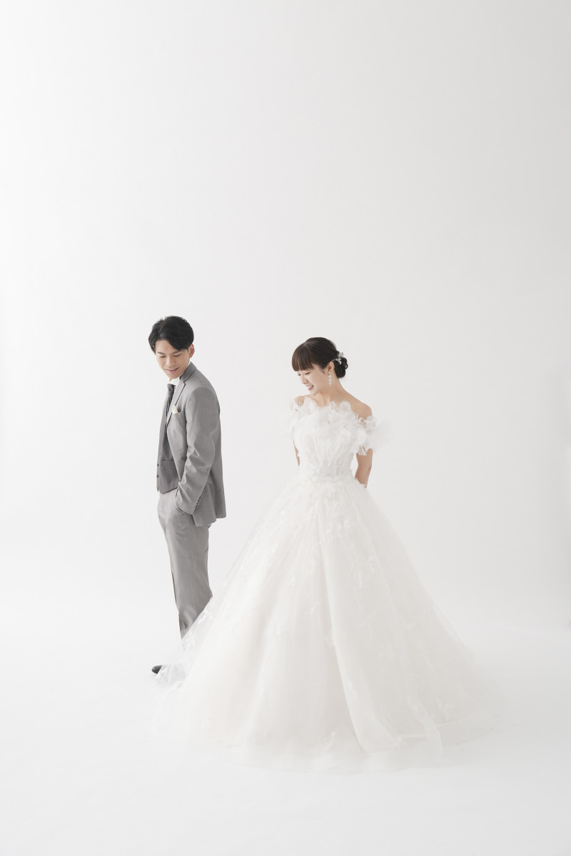 少しポーズを変えて