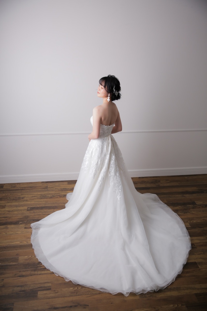 ご新婦様のソロショット。