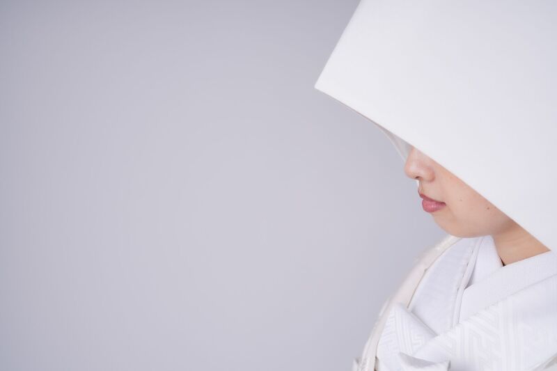 おしとやかな綿帽子姿も。