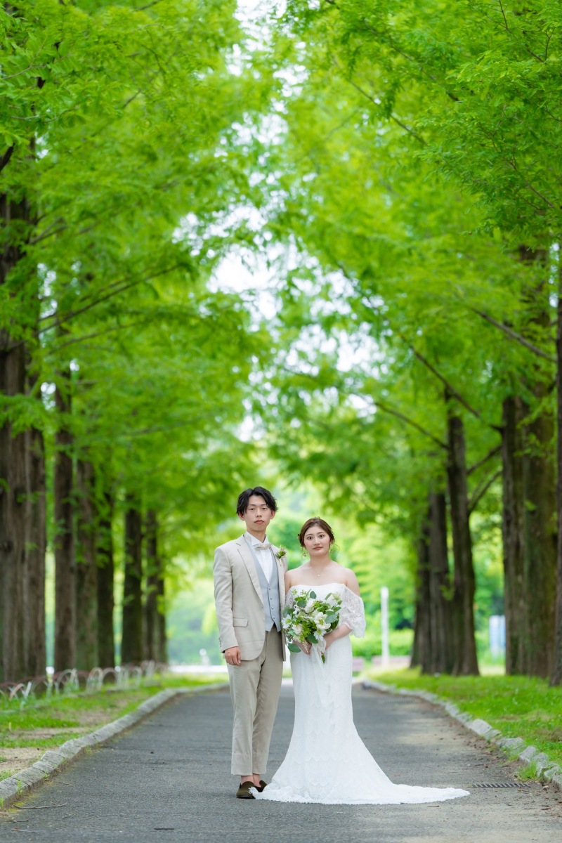 緑が綺麗な並木道で♪