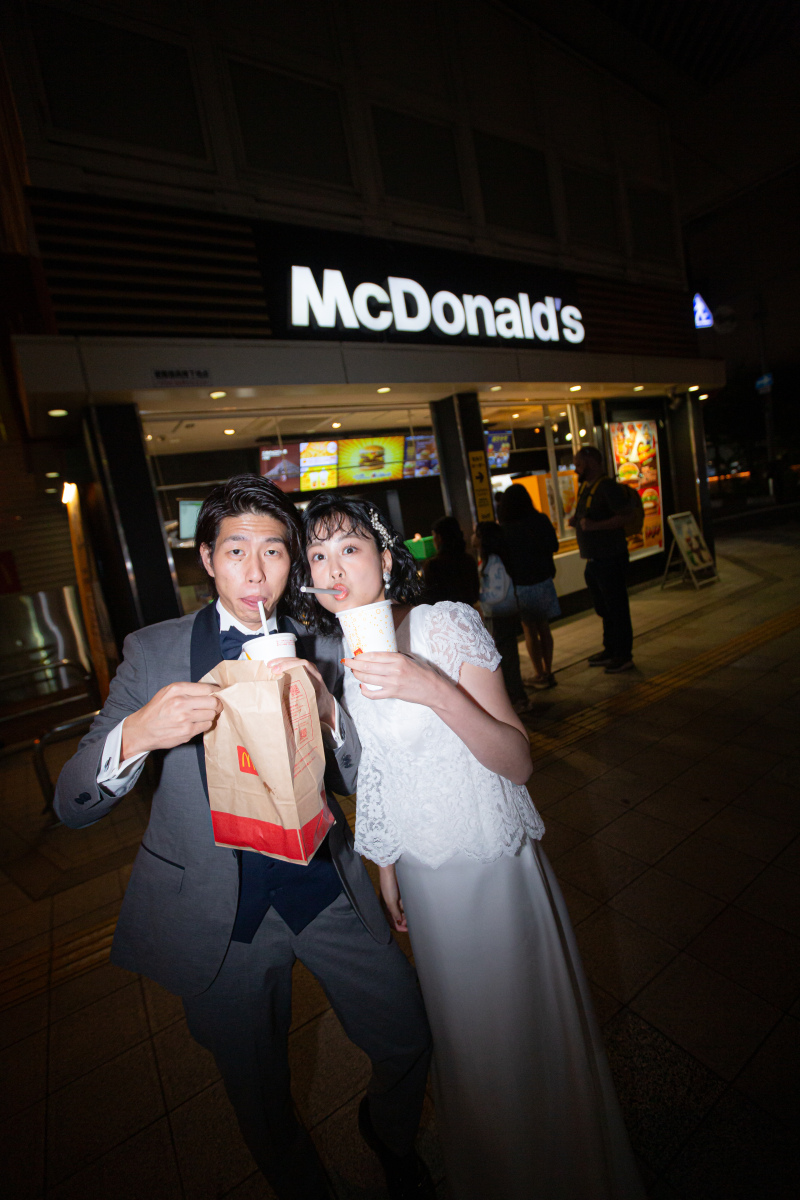 マクドナルドで、ハッピーセット!