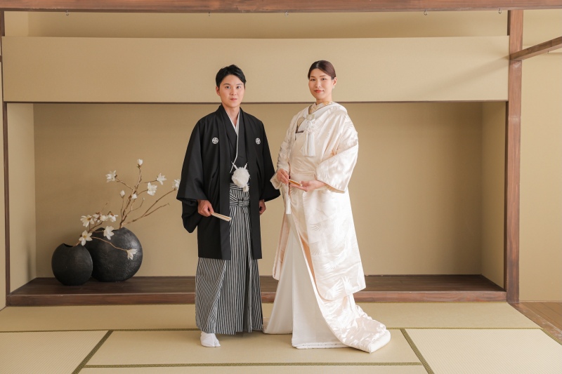 最初のショットは立ち姿から