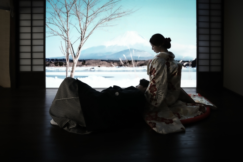 気温や天候に左右されないスタジオだからこそ