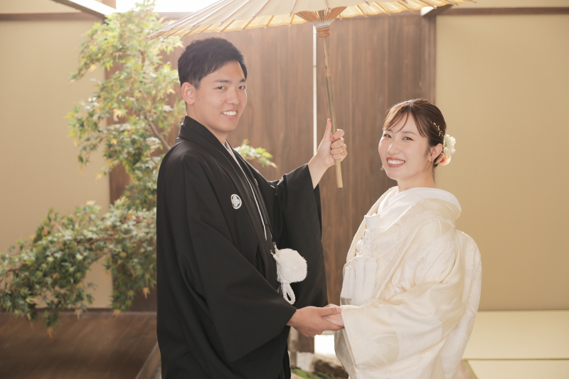 傘を使って