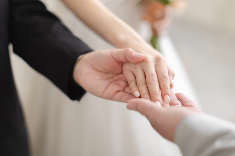 引き継がれる手