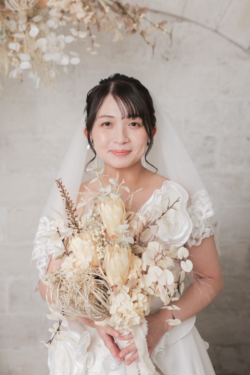 背景セットに合わせたブーケ