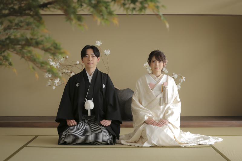 定番の正座ポーズ