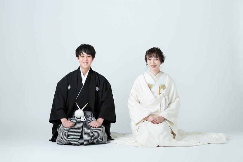 年賀状用の正座のカット。