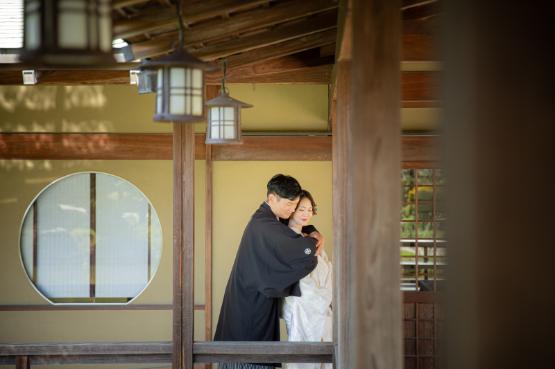 後ろからぎゅっ!