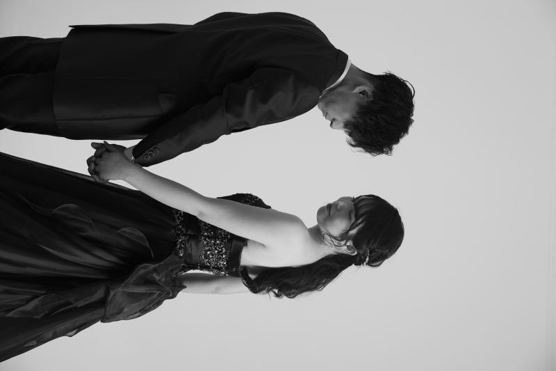 モノトーンで雰囲気を変えて‼︎