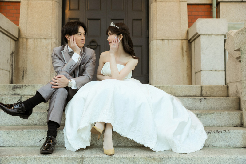 黄色のヒールと