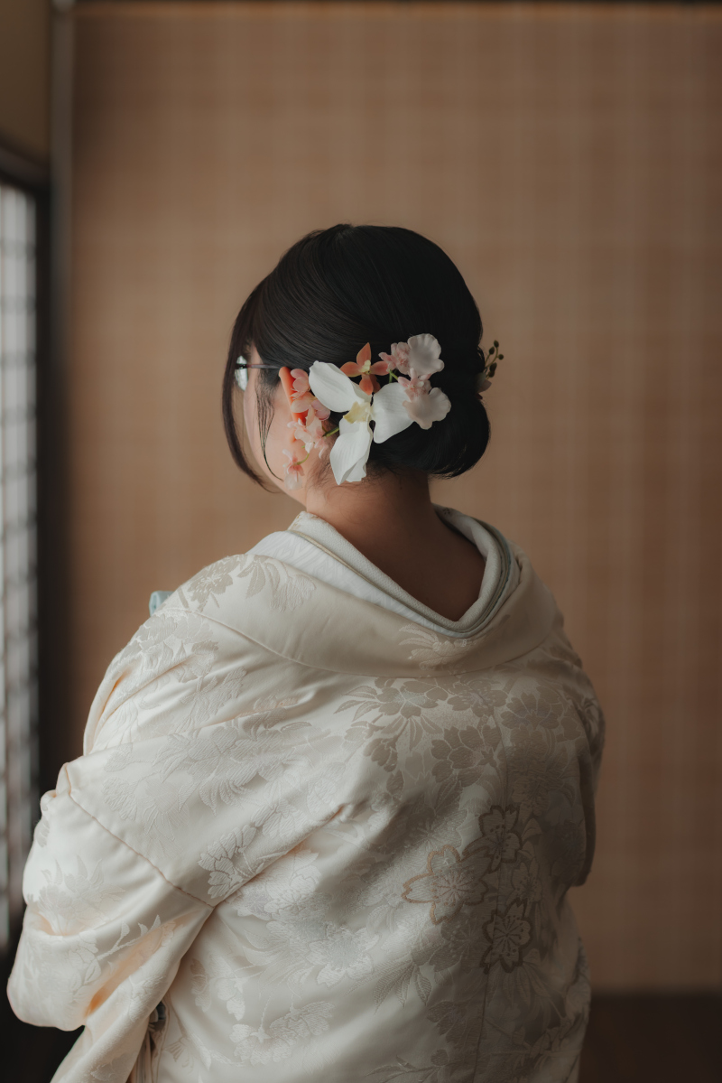 シンプルなシニヨン