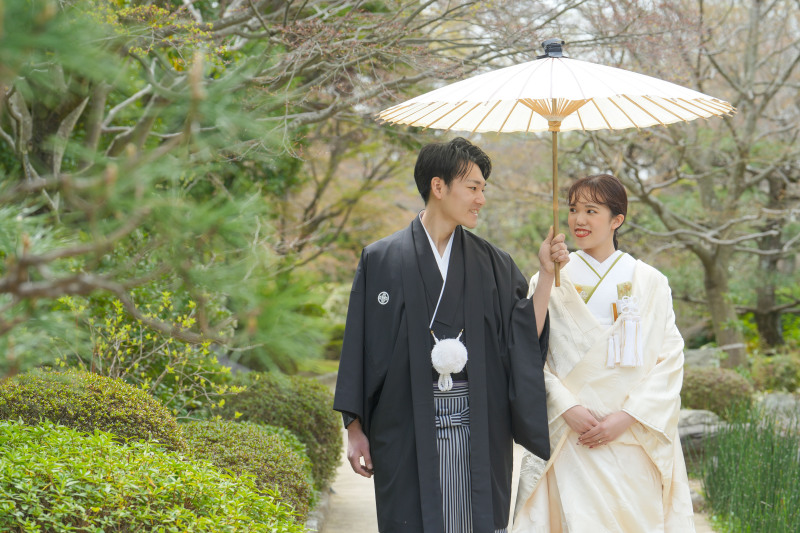 和傘をつかって