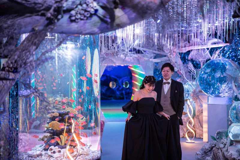 まるでアクアリウムの中にいるような幻想的空間でも