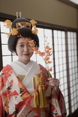 和装に合わせた日本髪