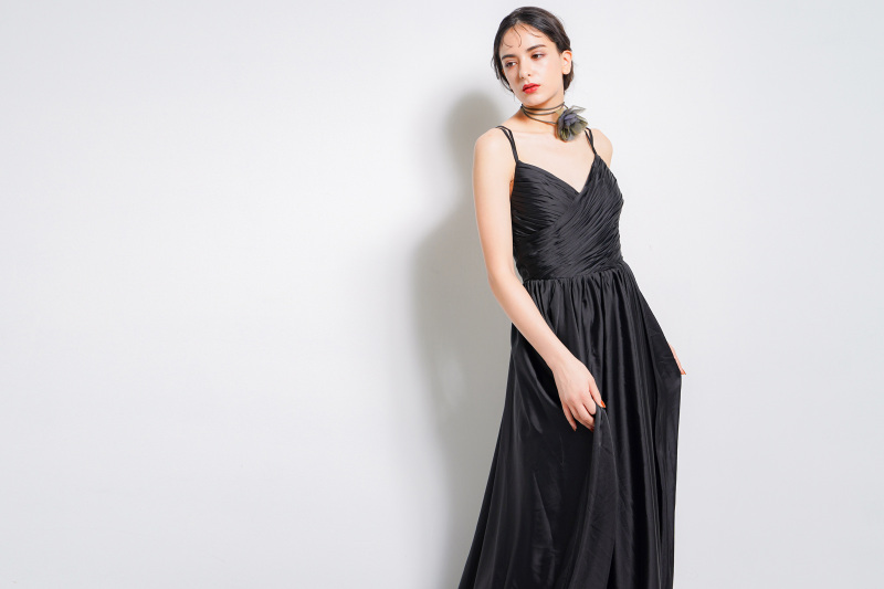 STUDIO TVB なんばパークス店(スタジオTVB)_カラードレスが豊富