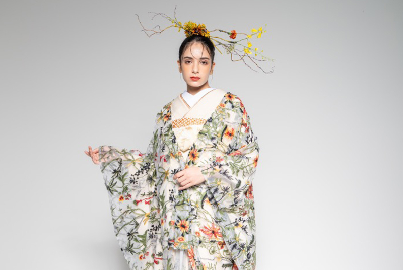 STUDIO TVB なんばパークス店(スタジオTVB)_色打掛・着物が豊富