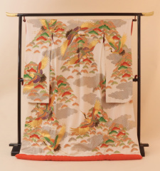 孔雀にシャクヤク