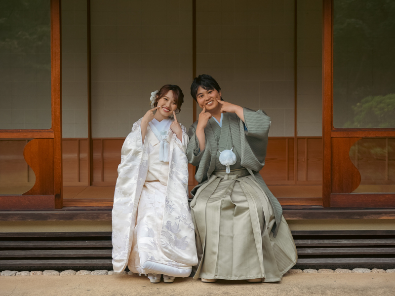 茶室でニッコニコ!