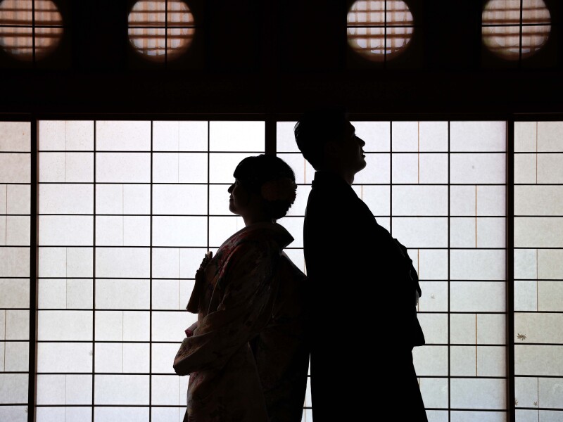 影と光のコントラスト