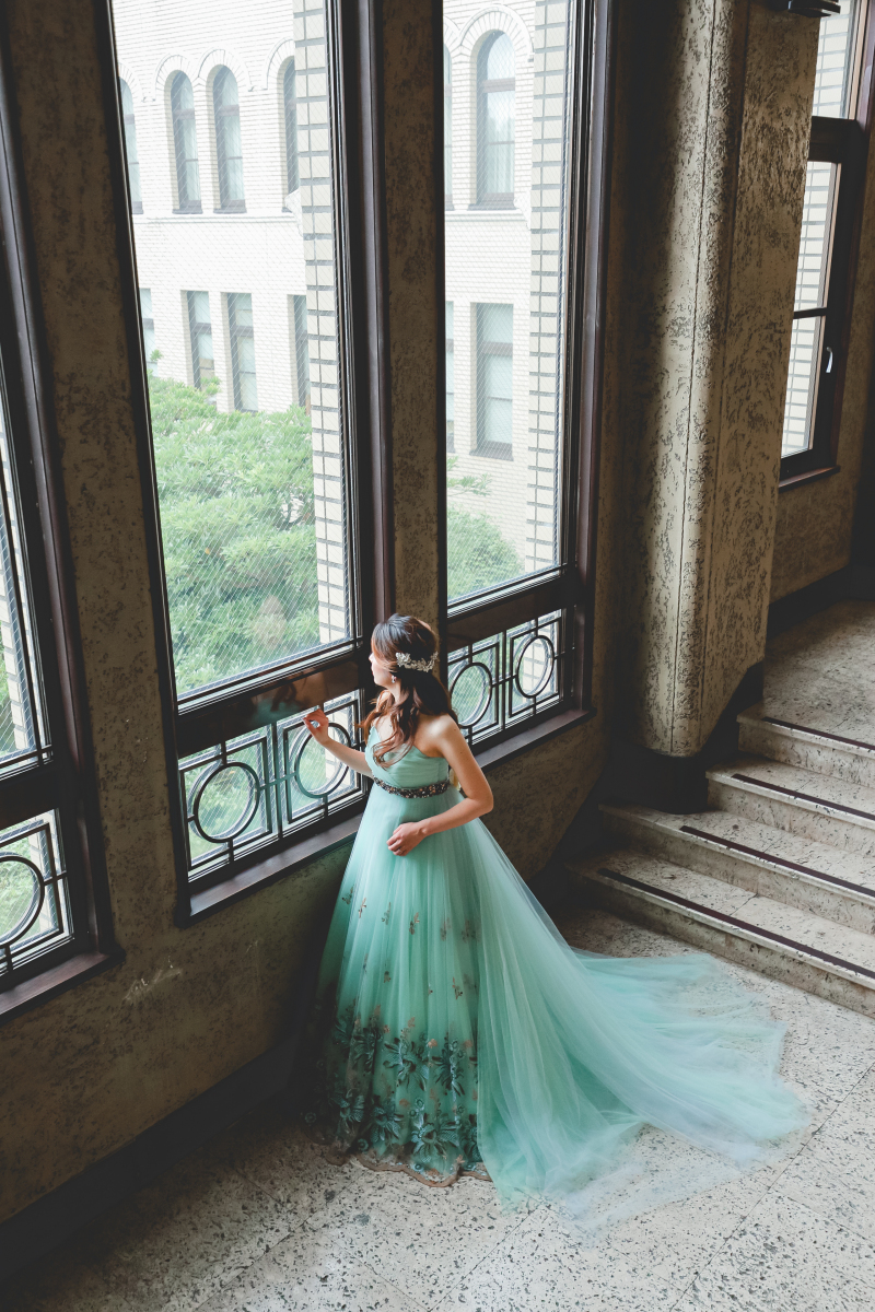 新婦様のソロショットは絵画のような1枚♪