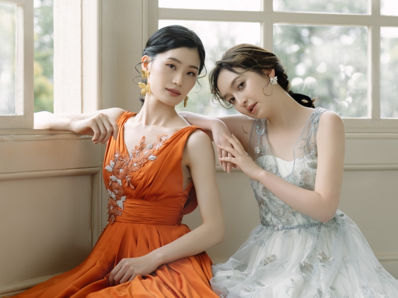 ドレスショップならではの商品数！