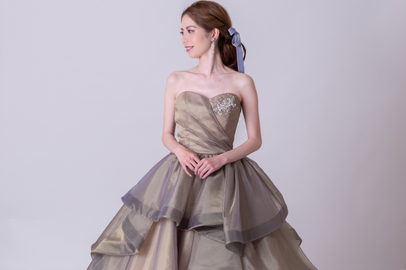 STUDIO IDEE スタジオイディ（ドレスショップ ボンクルール内）_カラードレスが豊富