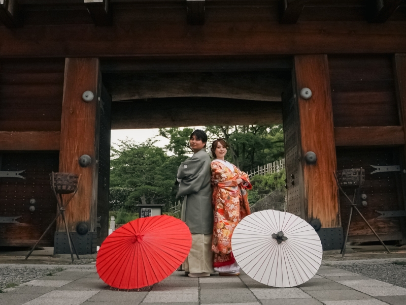 STUDIO IDEE スタジオイディ（ドレスショップ ボンクルール内）_色打掛・着物が豊富