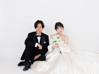 【洋館+スタジオ】洋装2着｜300着の衣裳から選べる｜衣裳スタイリスト付｜美容着付け付｜100分撮影｜200カット｜事前試着付