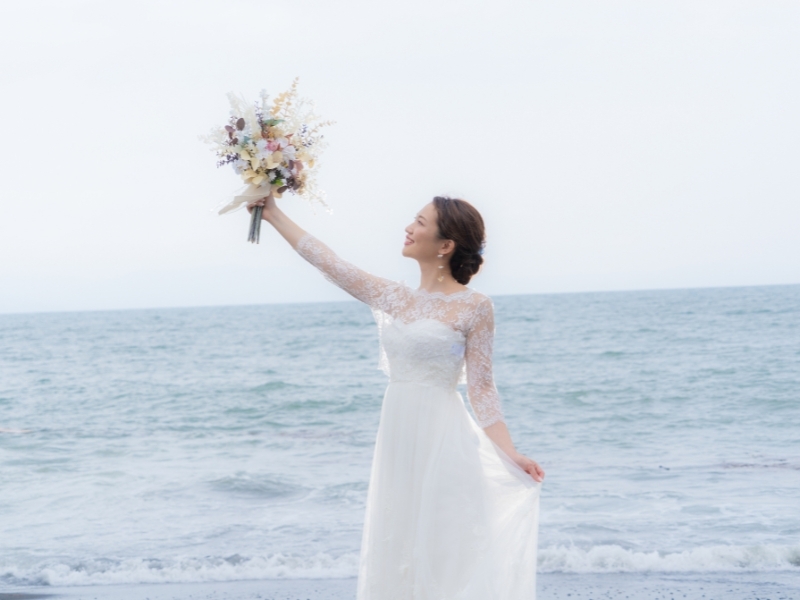 【海岸】洋装1着｜300着の衣裳から選べる｜衣裳スタイリスト付｜美容着付け付｜60分撮影｜120カット｜事前試着付