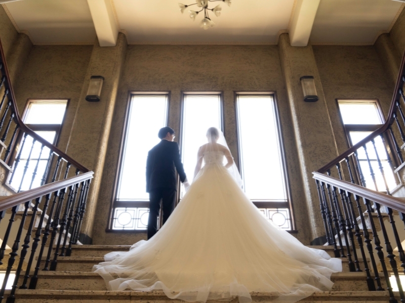 【和室+洋館+スタジオ2】和装1着×洋装1着｜500着の衣裳から選べる｜衣裳スタイリスト付｜美容着付け｜300カット｜事前試着付