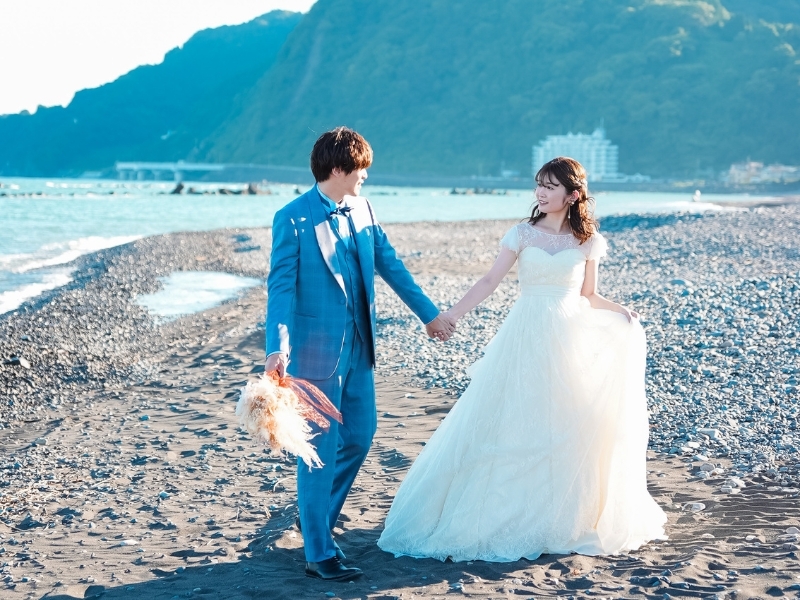 【海岸】洋装1着｜300着の衣裳から選べる｜衣裳スタイリスト付｜美容着付け付｜60分撮影｜120カット｜事前試着付