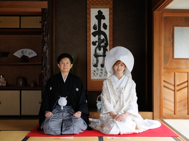 【茶室or寺院】和装2着｜150着の衣裳から選べる｜衣裳スタイリスト付｜美容着付け付｜120分撮影｜180カット｜事前試着付